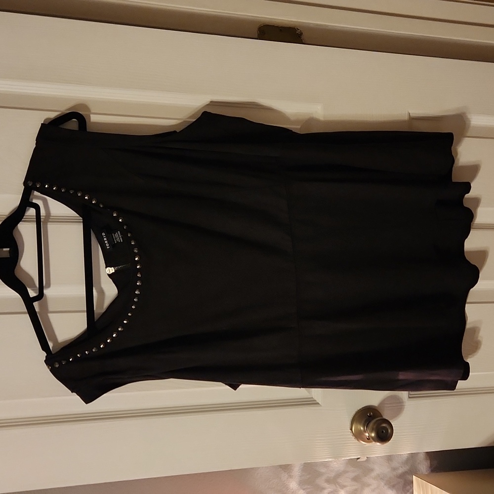 EUC Torrid top